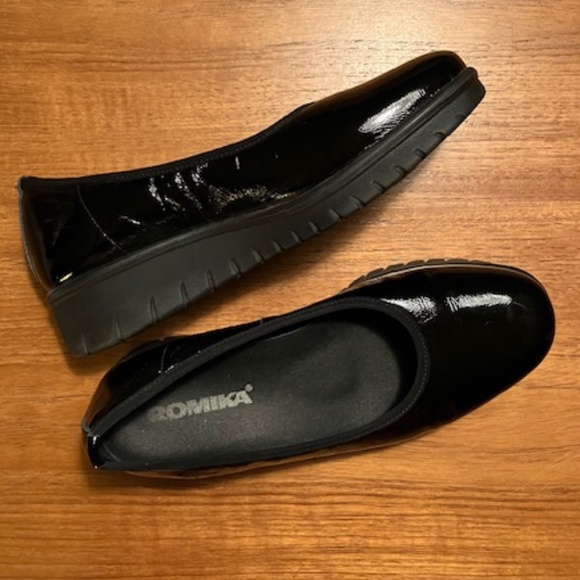 Excellent condition Romika comfort slight wedge flats - Picture 3 of 10